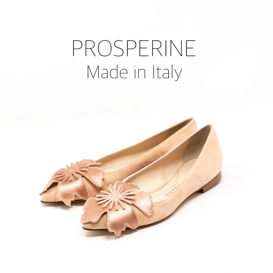 2/7春を先取り!桜カラーのフラットシューズ