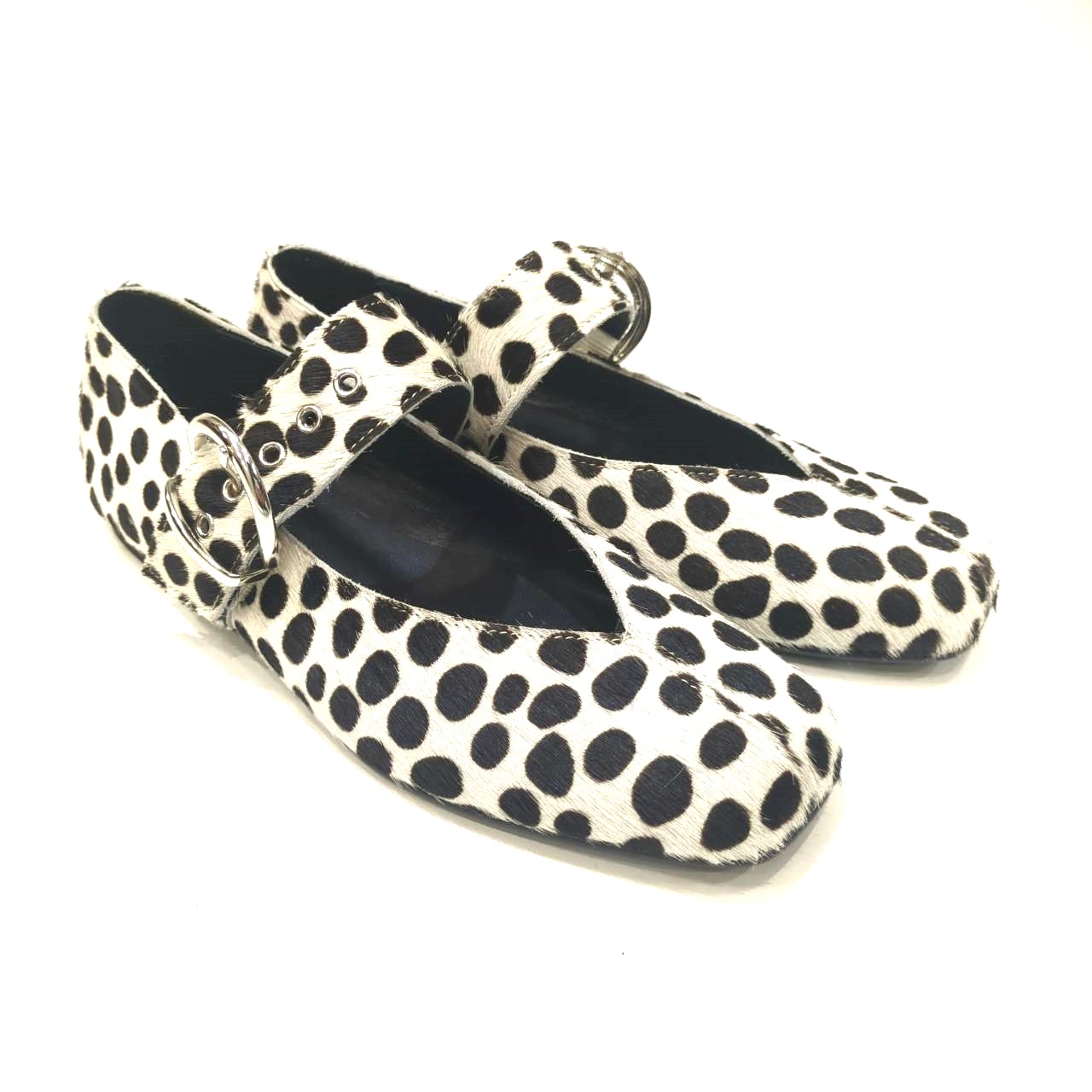 2025AW新作入荷☆Liviana Conti