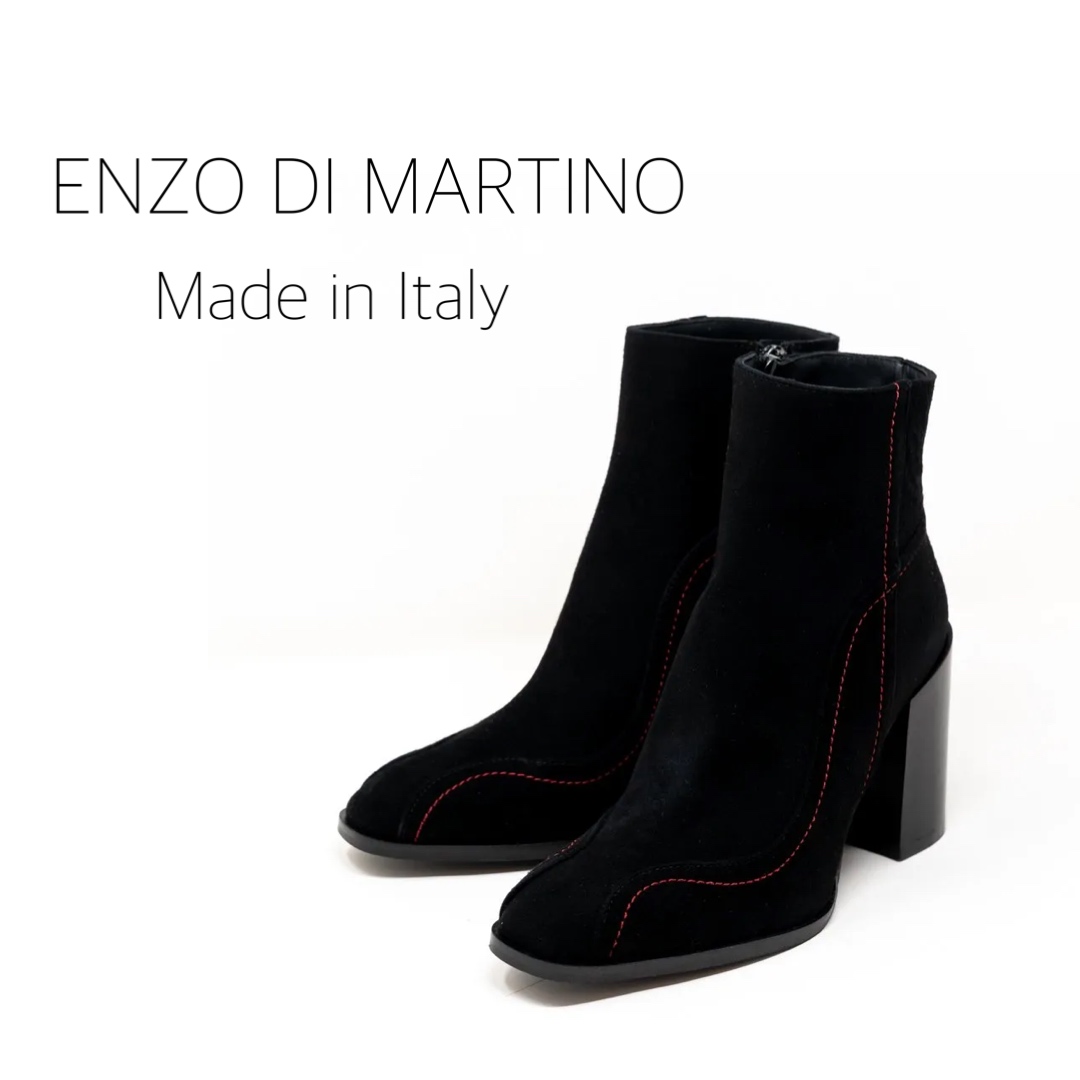 2/10レッドカラーのステッチがブラックスエードに映えるショートブーツ